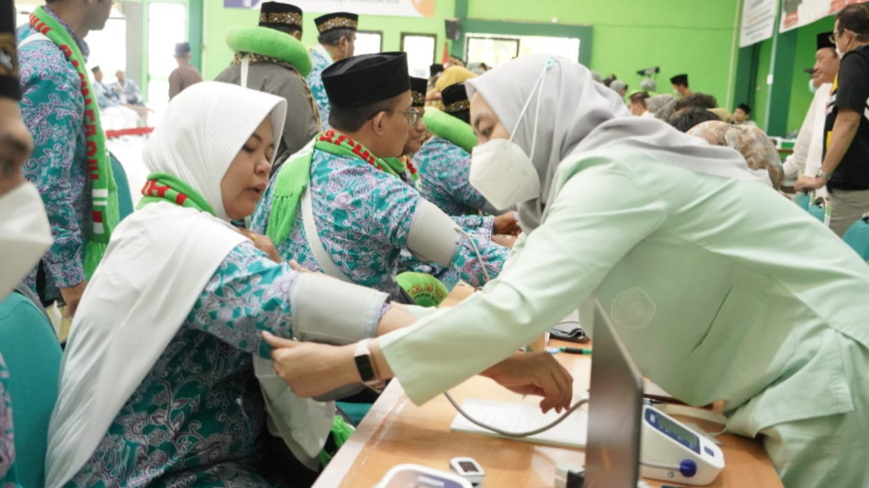 Proses Penerimaan Jemaah Haji Kloter 9 di AHES Lebih Cepat, Ini Kuncinya!
            - galeri foto