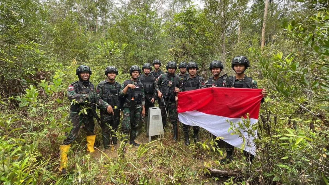 102 Patok Batas NKRI-Papua Nugini Terpatroli dengan Aman Oleh Pasukan Badak Hitam 511 Brawijaya
            - galeri foto