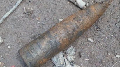 Mortir Sisa Perang Diduga Aktif Ditemukan di Gudang Rongsokan Ogan Ilir