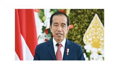 Jokowi Ngaku Akan Cawe-cawe, Ganjar atau Prabowo?