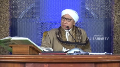 Suami Menolak Ajakan Istri Berhubungan Intim, Apakah Dosa? Buya Yahya Beri Jawaban Begini...