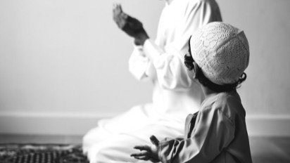 Doa yang Biasa Dibaca oleh Rasulullah Setiap Sore Hari, Ustaz Khalid Basalamah Bilang Kita Akan Selamat dari Gangguan-gangguan