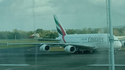 Pesawat Airbus A380, Terbesar di Dunia Mendarat di Bali, Gubernur Bali Optimis Capai Target Wisman hingga 5 Juta