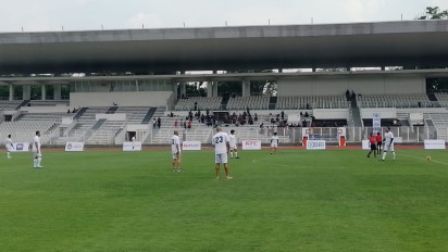 Pemain U-16 Dapat Pelatihan Taktis dari Legenda Sepak Bola Dunia