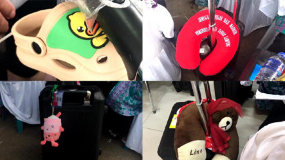 Jemaah Haji Bandar Lampung Tandai Koper dengan Boneka hingga Sandal : Obat Kangen dengan Keluarga dan Anak