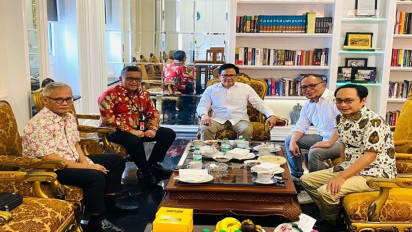 Bertemu Cak Imin Diam-Diam, Hasto: Kemungkinan Ada Pertemuan Formal PDIP dan PKB