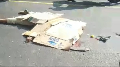 Nahas, Gagal Menyalip Seorang Ibu Muda Tewas Terlindas Truk di Depan Anak Balitanya