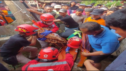 Diduga Gangguan Jiwa, Seorang Nenek asal Dau Malang Ceburkan Diri Kedalam Sumur Tetangga Ditemukan Tewas Mengapung