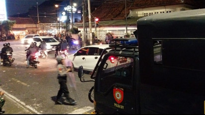 Tawuran Pecah di Wirogunan, Jalan Tamsis Ditutup Rantis Baracuda