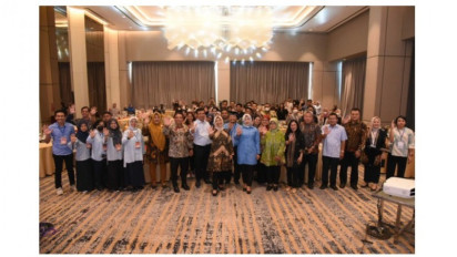 Hetifah Sjaifudian: Perlu Kebijakan Komprehensif Hadapi Persoalan Pendidikan