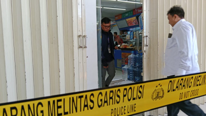 Jebol Plafon, Kawanan Perampok Bobol Mesin ATM di dalam Swalayan Banyuwangi