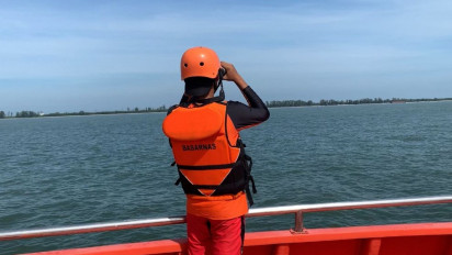 Nelayan Bengkalis Jatuh Ke Laut, Masih Dalam Pencarian