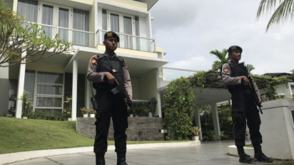 Kasus Gratifikasi Mantan Kepala Kantor Bea dan Cukai Makassar, Penyidik KPK Geledah Sebuah Rumah di Batam