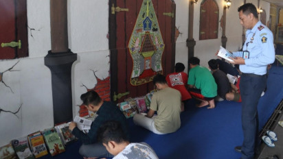 Perpustakaan Keliling Masuk Rutan Salatiga, Para Napi Semangat Membaca
