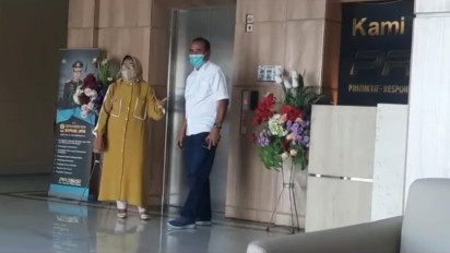 18 Kepala Dinas, Camat dan Pejabat di Perusahaan Daerah di Sidoarjo Diperiksa KPK, Ada Apa ?