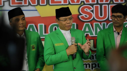 PPP Respon Surat Denny Indrayana Soal Pemakzulan Jokowi: Emang Siapa Lu?
