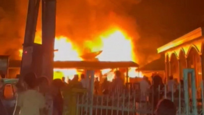 Ditinggal Salat ke Masjid, Rumah Imam Ludes Dilalap Si Jago Merah