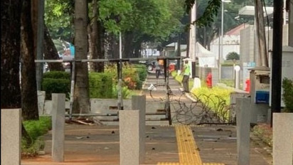 Heru Budi Hartono Pastikan Minggu ini Buka Blokade Trotoar Depan Kedubes AS