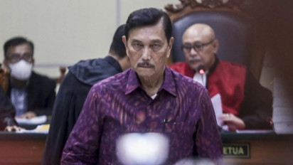 Luhut Ngaku Sedih Disindir 'Lord' oleh Haris Azhar dan Fatia Maulidiyanty