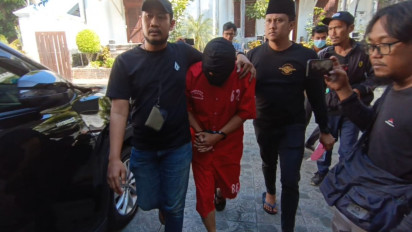 Polrestabes Surabaya Tangkap Terduga Pelaku Pembunuhan Mayat dalam Koper di Jurang Mojokerto