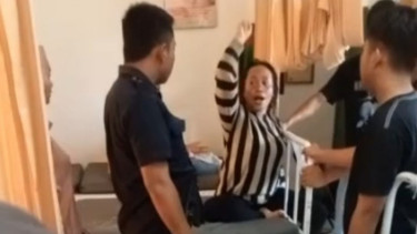 Video Viral Kesurupan Massal Buruh Pabrik di Grobogan, Ada yang Tertawa Seperti Kuntilanak