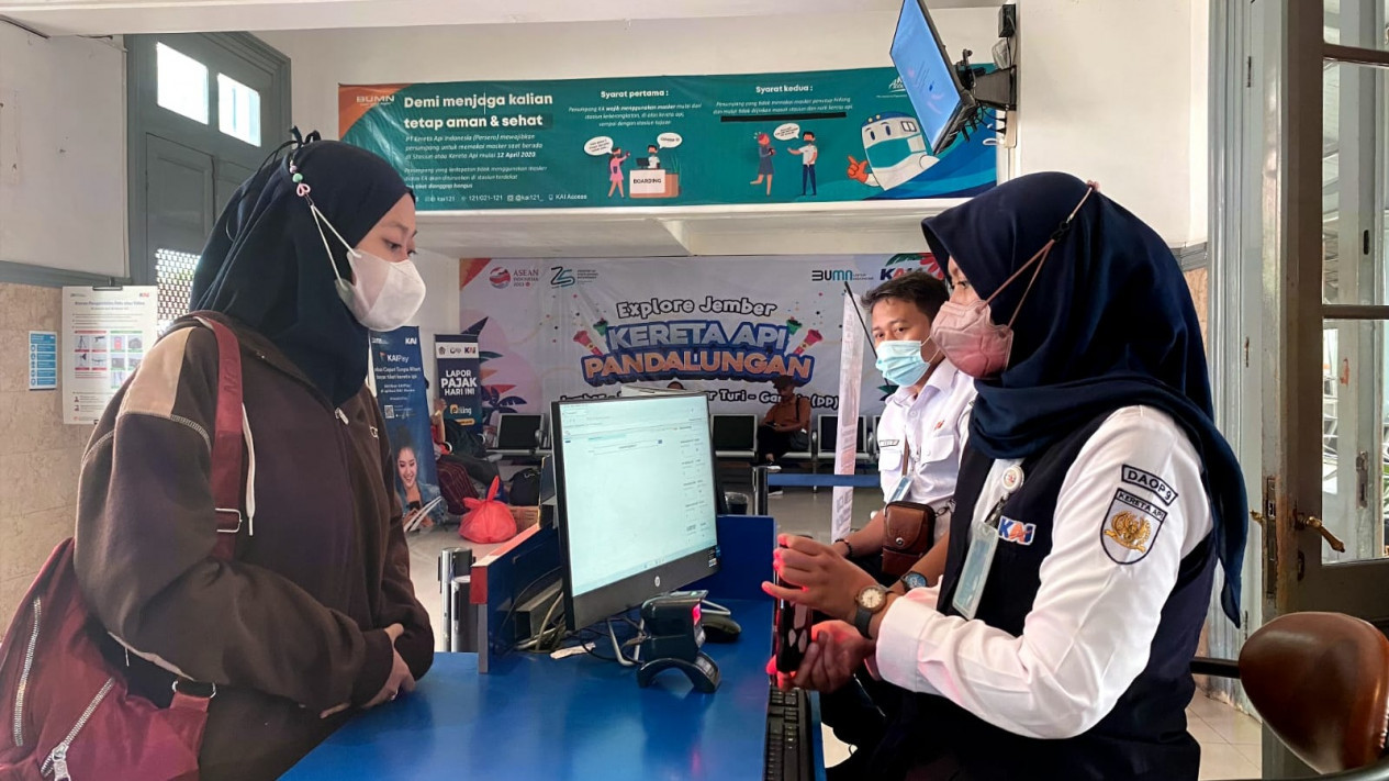 Kabar Terbaru, Pesan Tiket KA Bisa Tiga Bulan sebelum Keberangkatan
            - galeri foto