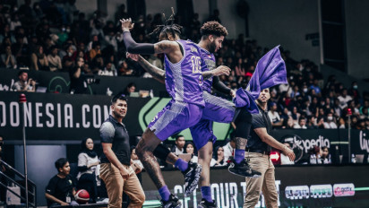 Kalahkan Dewa United, Prawira Harum Bandung Pastikan Tiket Babak Playoff IBL Indonesia