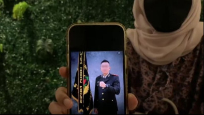 Demi Cinta dan Dugaan Hasrat Terlarang Dengan Selingkuhan Berstatus Janda Anak Dua - Oknum Akpol 2016 Dittipidum Bareskrim Polri Tega Tinggalkan Dua Balita dan Pisah Dengan Istri Sah