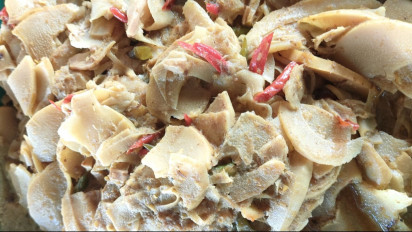 Gulai Santan Rebung Pedas Masakan Spesial Warga Muba