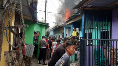 Dua Unit Rumah Warga di Kota Sibolga Hangus Dilalap Si Jago Merah