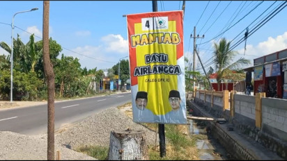 Langgar Aturan, Baliho Bacaleg Mulai Marak Ditempel di PJU dan Fasilitas Umum di Madiun