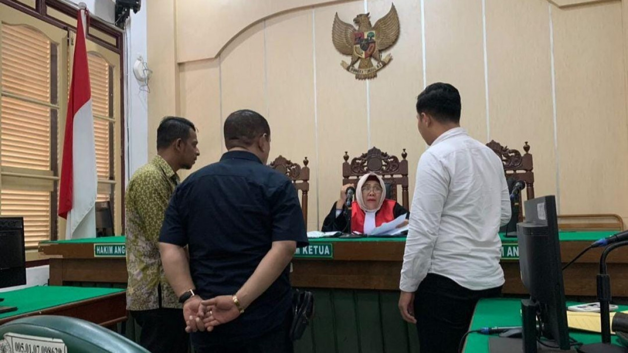 6 Permohonan Sidang Prapid Anak AKBP Achiruddin
            - galeri foto
