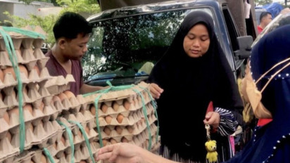 Kendalikan Harga Telur Ayam, Asosiasi Distributor Kota Batam Gelar Operasi Pasar