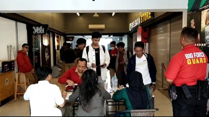 Penukaran Tiket FIFA Match Day Timnas Indonesia vs Palestina, Suporter Mulai Padati Stadion Gelora Bung Tomo