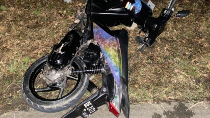 Tabrak Mobil, Pengendara Motor di Seram Timur Tewas di Tempat