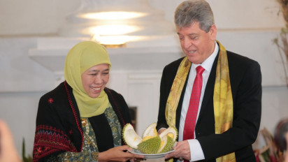 Terima Dubes Palestina untuk Indonesia, Gubernur Khofifah Tawarkan Peluang Beasiswa Pendidikan Tinggi di Jatim