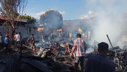 Tiga Unit Rumah di Madina Ludes Dilalap Si Jago Merah