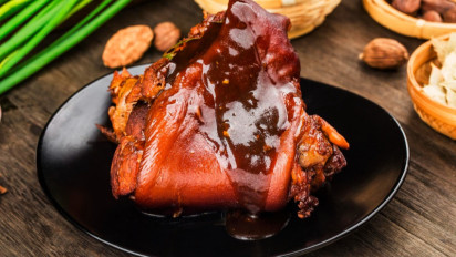 Keliru Sajikan Pesanan Daging Sapi Jadi Daging Babi Pada Pembeli Muslim, Restoran di Kemang Didoakan Bangkrut, Sang Pemilik Justru Jawab.....