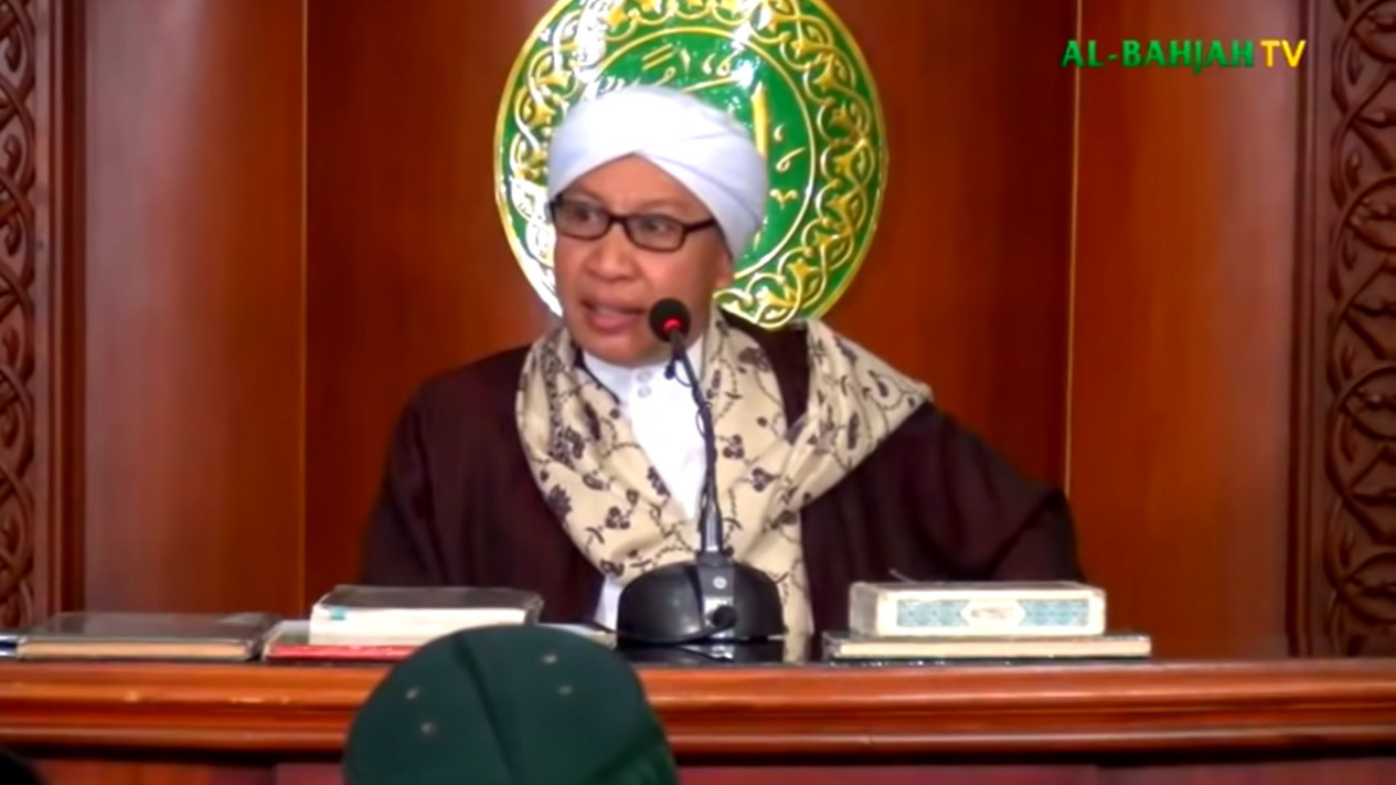 Bukan Buru-buru Menikahkan, ini Lho yang Harus Dilakukan Pertama Kali Saat Tahu Ada Orang Hamil Duluan Menurut Buya Yahya
            - galeri foto