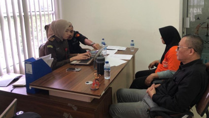 Tim Penyidik Kejaksaan Negeri Periksa Tersangka Korupsi Dana Hibah Bawaslu Ogan Ilir dalam Kasus Pilkada 2019-2020