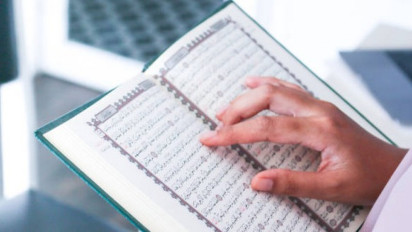 Bacaan Al-Qur'an Surat Al-Baqarah Ayat 121-125 Lengkap Tulisan Arab, Latin, dan Artinya