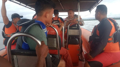 Tim Gabungan Berhasil Evakuasi Para Guru dari Kecelakaan Perahu Motor di Nabire