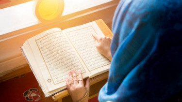 Bacaan Al-Qur'an Surat Al-Baqarah Ayat 176-180 Lengkap Tulisan Arab, Latin, dan Artinya