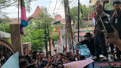 Ratusan Warga Pesawaran Lampung Demo Tuntut Kepemilikan Lahan Perkebunan Karet di Desa Tamansari