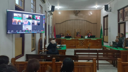 Bos Judi Online Apin BK Dituntut 5 Tahun Penjara Kasus Perjudian dan TPPU