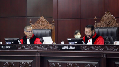 Reaksi Denny Indrayana hingga PDIP Soal Putusan MK yang Sahkan Sistem Proporsional Terbuka