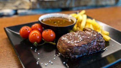 Tips Memilih dan Mengolah Daging Sapi untuk Dijadikan Steak, Dijamin Empuk dan Juicy