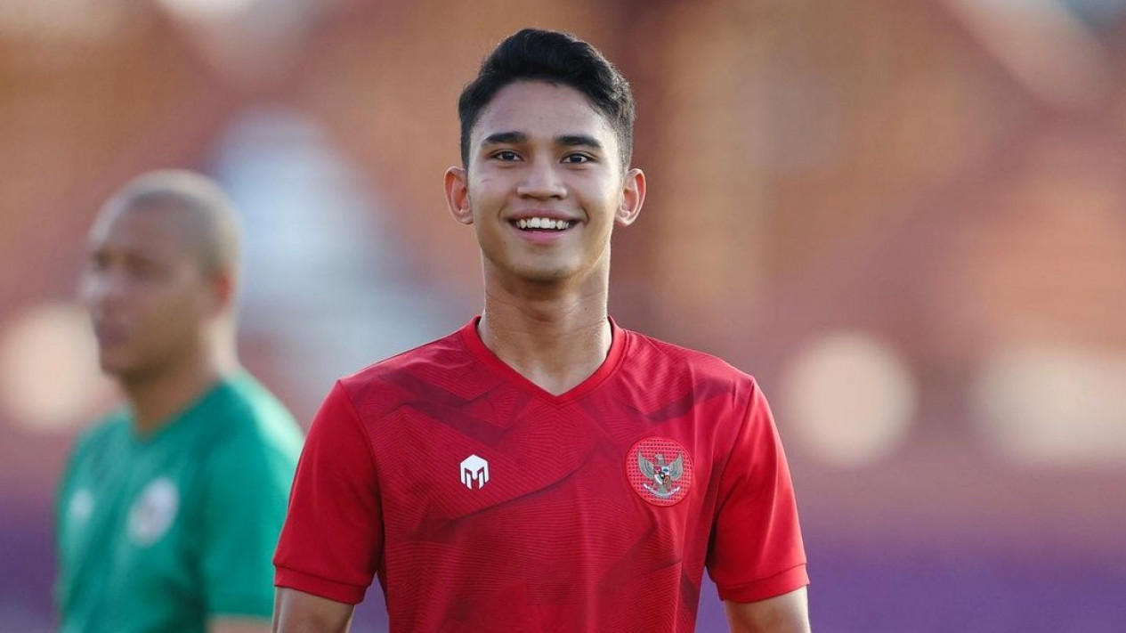 Pantas Jadi Andalan Timnas Indonesia, Marselino Ferdinan Pernah Masuk Jajaran Pemain Muda Terbaik Dunia Versi Media Inggris, Sejajar dengan Bintang Barcelona
            - galeri foto