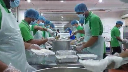 Sebanyak 12.750 Kotak Makanan Disiapkan untuk Jemaah Calon Haji Gelombang II di Madinah