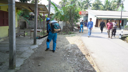 Rayakan Hari Jadi yang Pertama, Hotel Pertama di Bandara YIA Gelar Fogging di Desa Sekitar